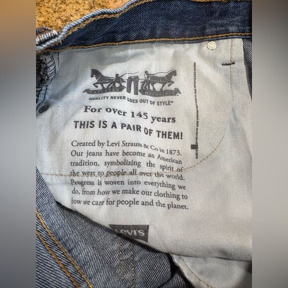 LEVIS - 505 M Sz 36/30 Regular Fit Straight-Leg Jeans/Medium Wash EUC - Picture 12 of 16